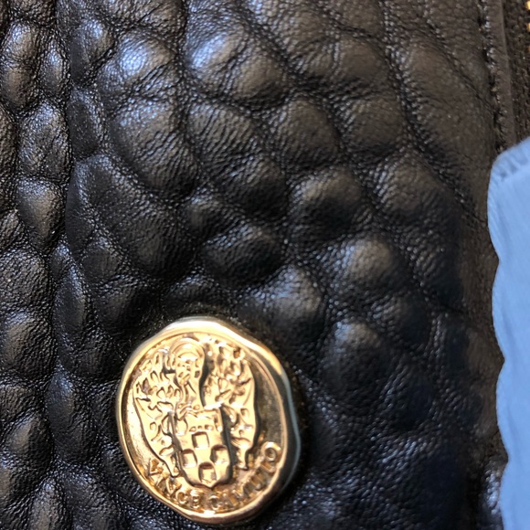 Vince Camuto shoulder bag - Picture 2 of 3